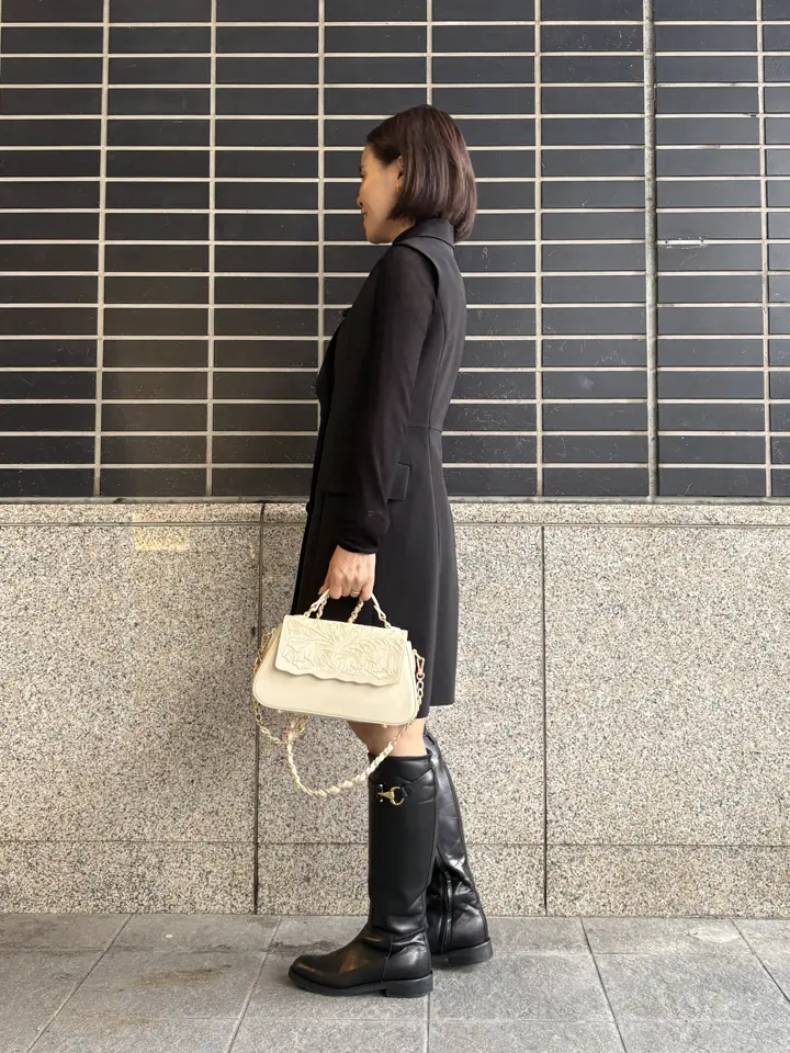 GRACE CONTINENTAL 穐山　香織 コーディネート画像