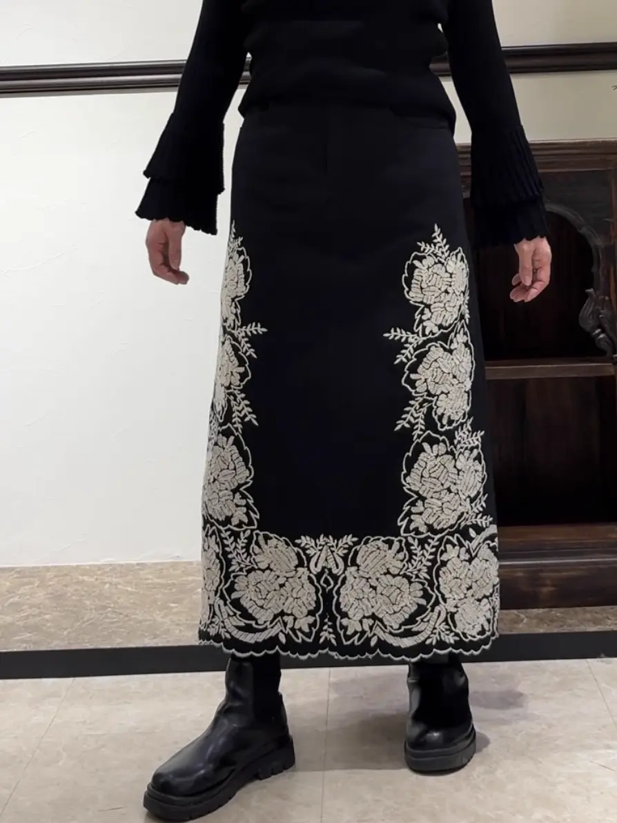 GRACE CONTINENTAL N.YURI コーディネート画像