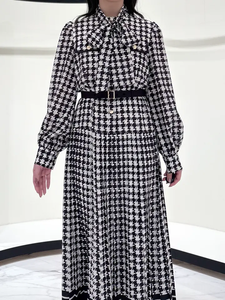 GRACE CONTINENTAL 平野 裕華 コーディネート画像