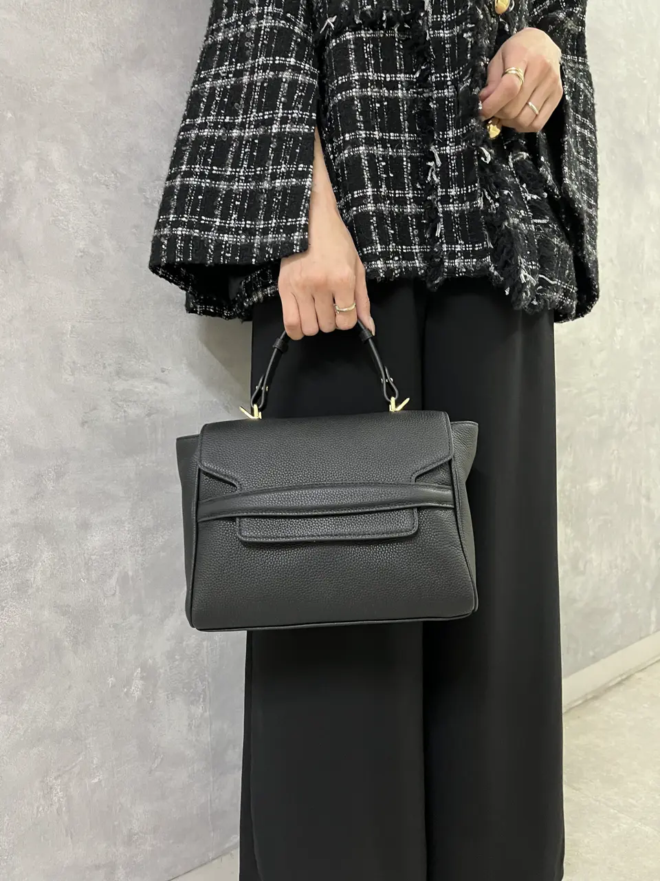 GRACE CONTINENTAL 亀田 未希 コーディネート画像