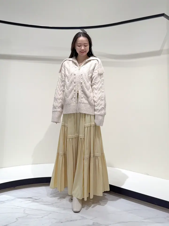 GRACE CONTINENTAL Suzuka コーディネート画像