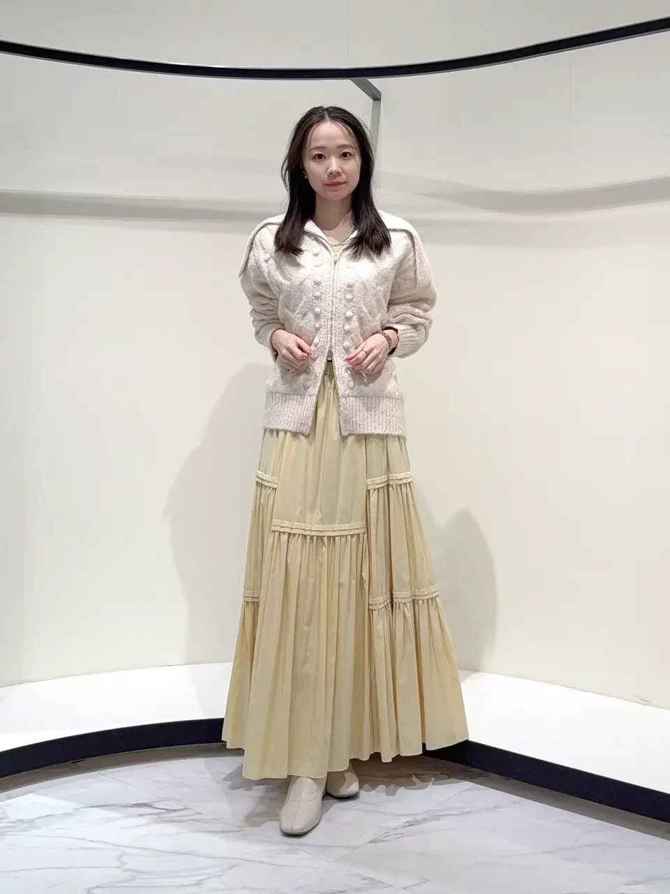 GRACE CONTINENTAL Suzuka コーディネート画像