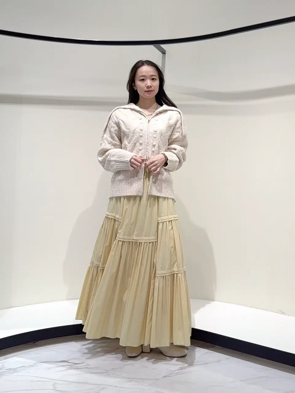 GRACE CONTINENTAL Suzuka コーディネート画像