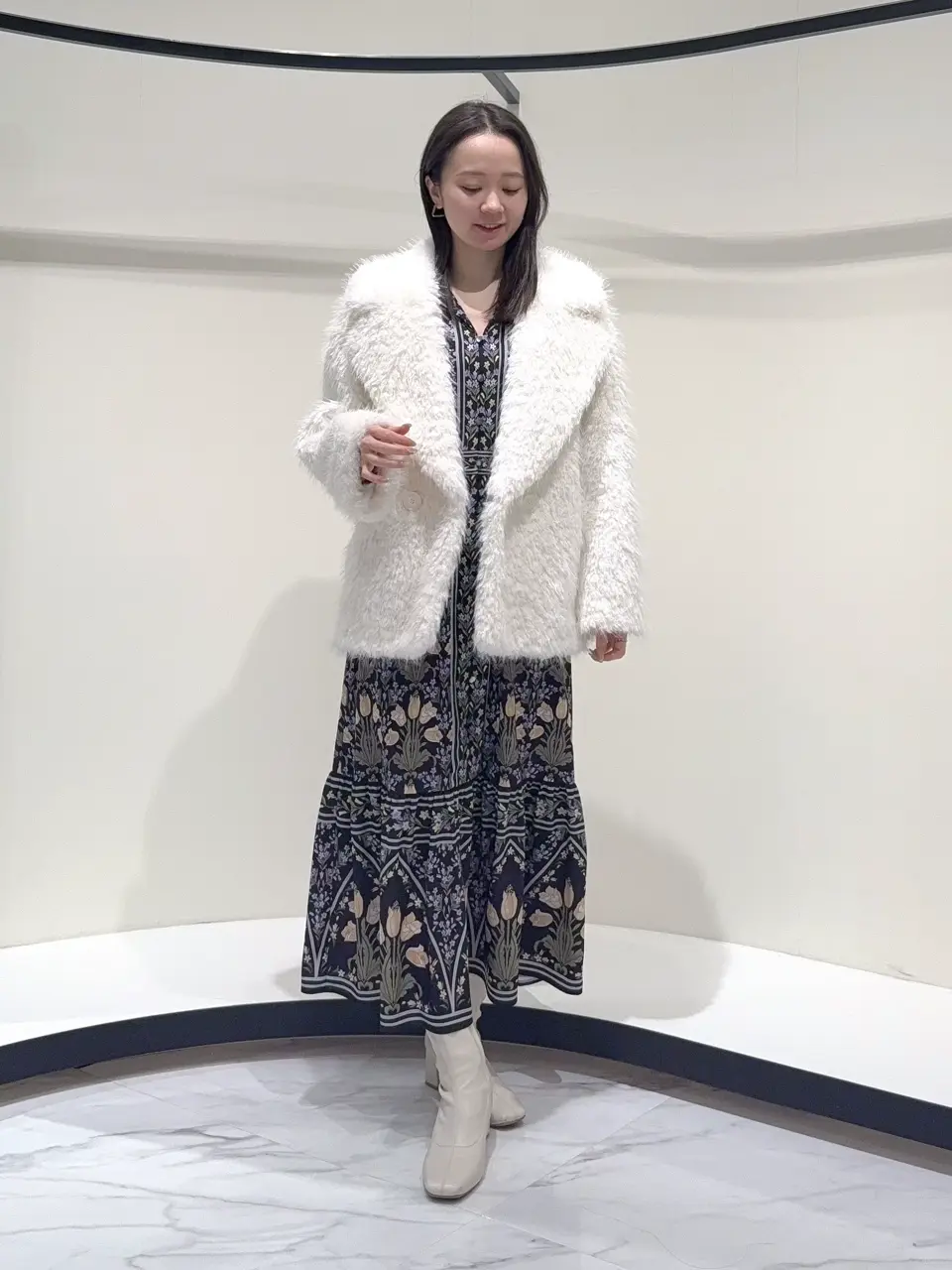 GRACE CONTINENTAL Suzuka コーディネート画像