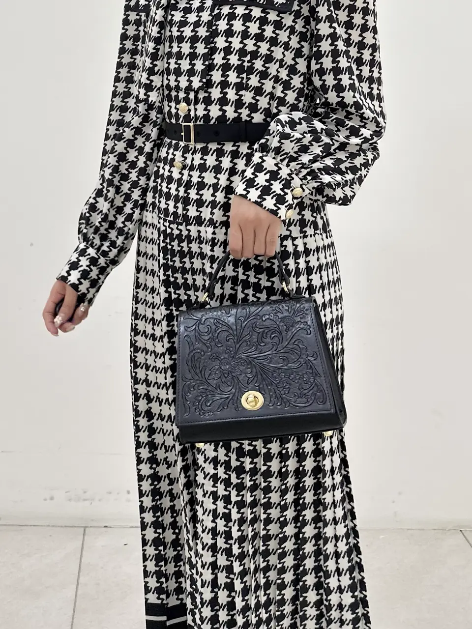 GRACE CONTINENTAL MORITA AI コーディネート画像