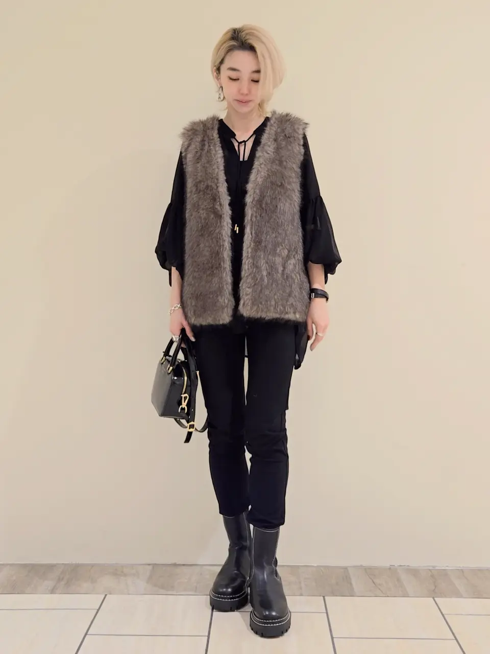 GRACE CONTINENTAL isono yui コーディネート画像