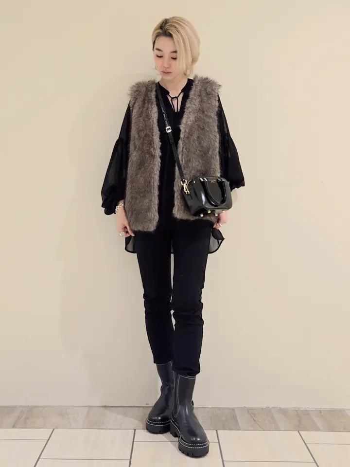 GRACE CONTINENTAL isono yui コーディネート画像