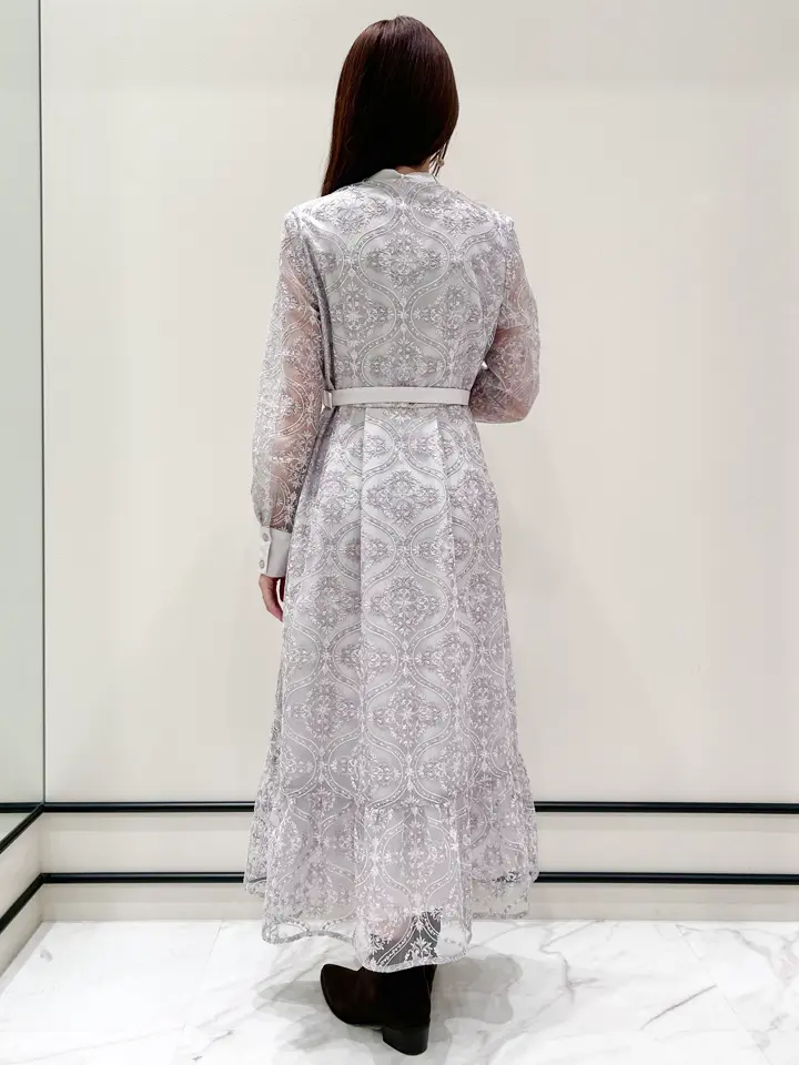 GRACE CONTINENTAL Wakazono コーディネート画像