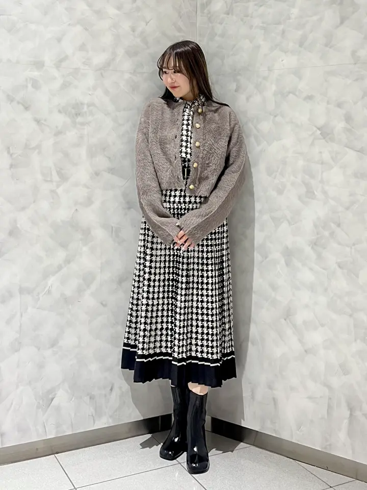 GRACE CONTINENTAL 根本　紗良 コーディネート画像