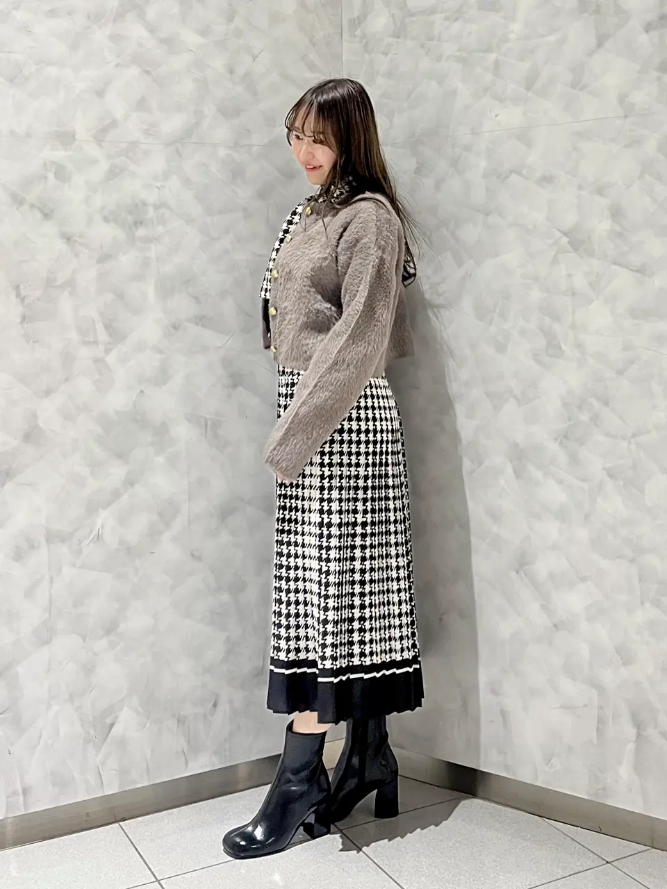 GRACE CONTINENTAL 根本　紗良 コーディネート画像