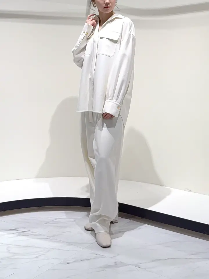 GRACE CONTINENTAL Suzuka コーディネート画像