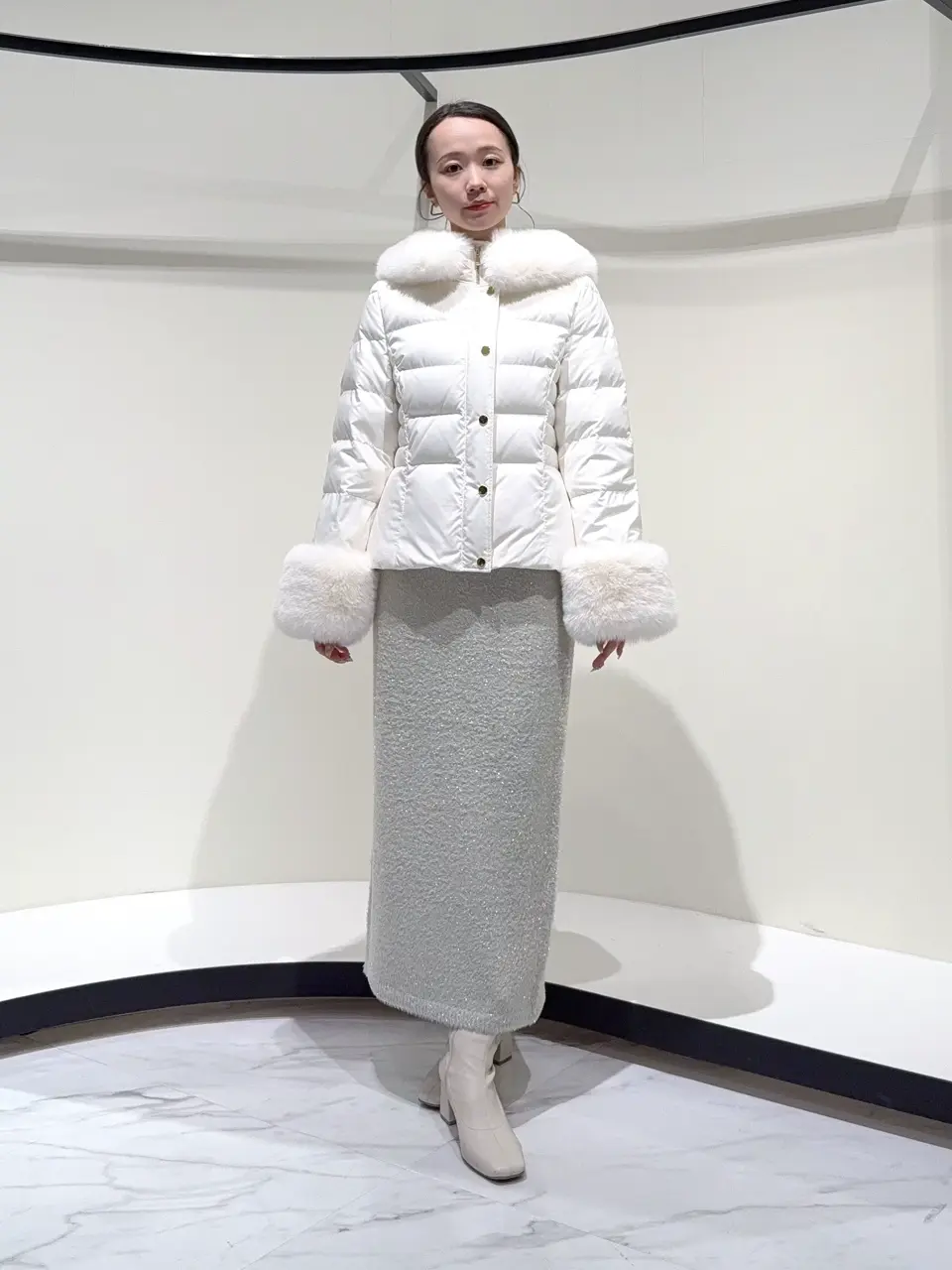 GRACE CONTINENTAL Suzuka コーディネート画像