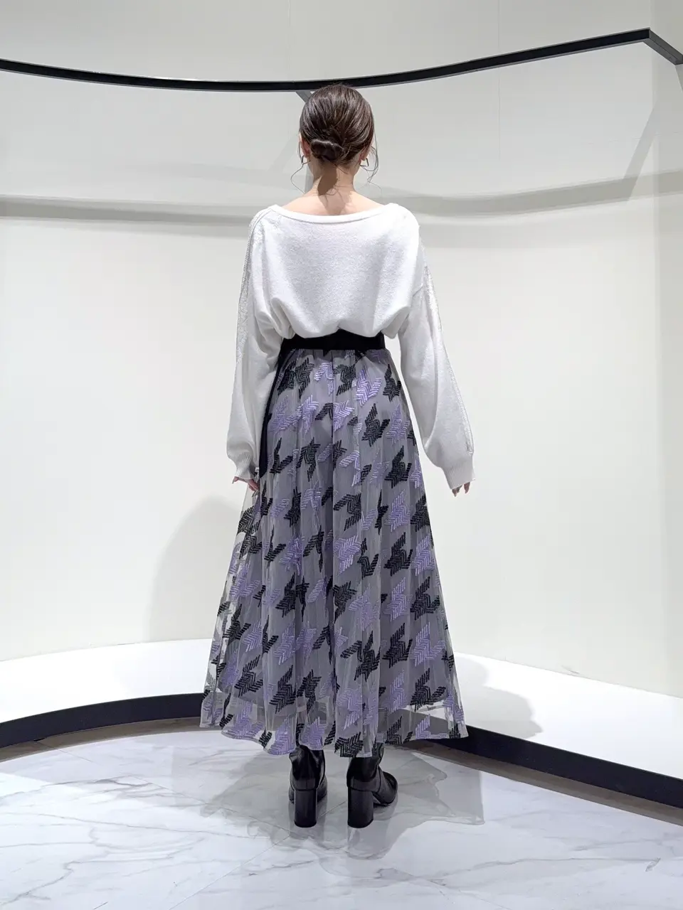 GRACE CONTINENTAL Suzuka コーディネート画像