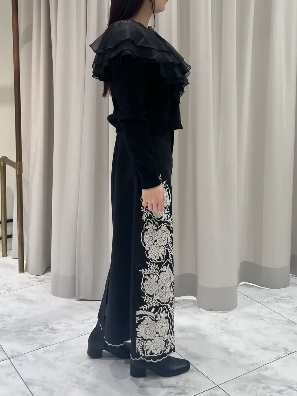 GRACE CONTINENTAL 赤坂 梨来 コーディネート画像