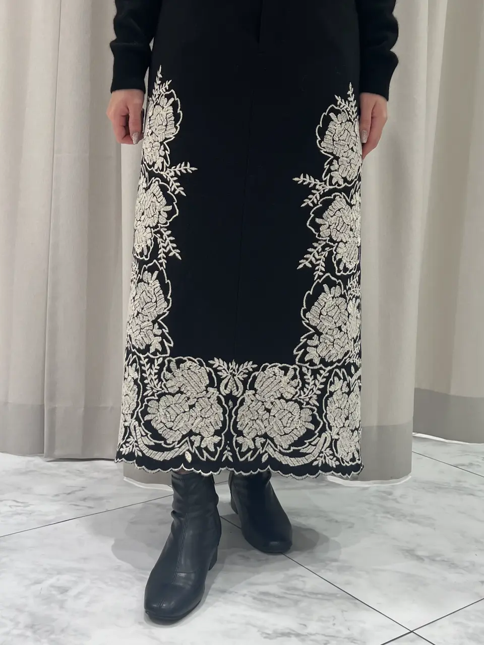 GRACE CONTINENTAL 赤坂 梨来 コーディネート画像