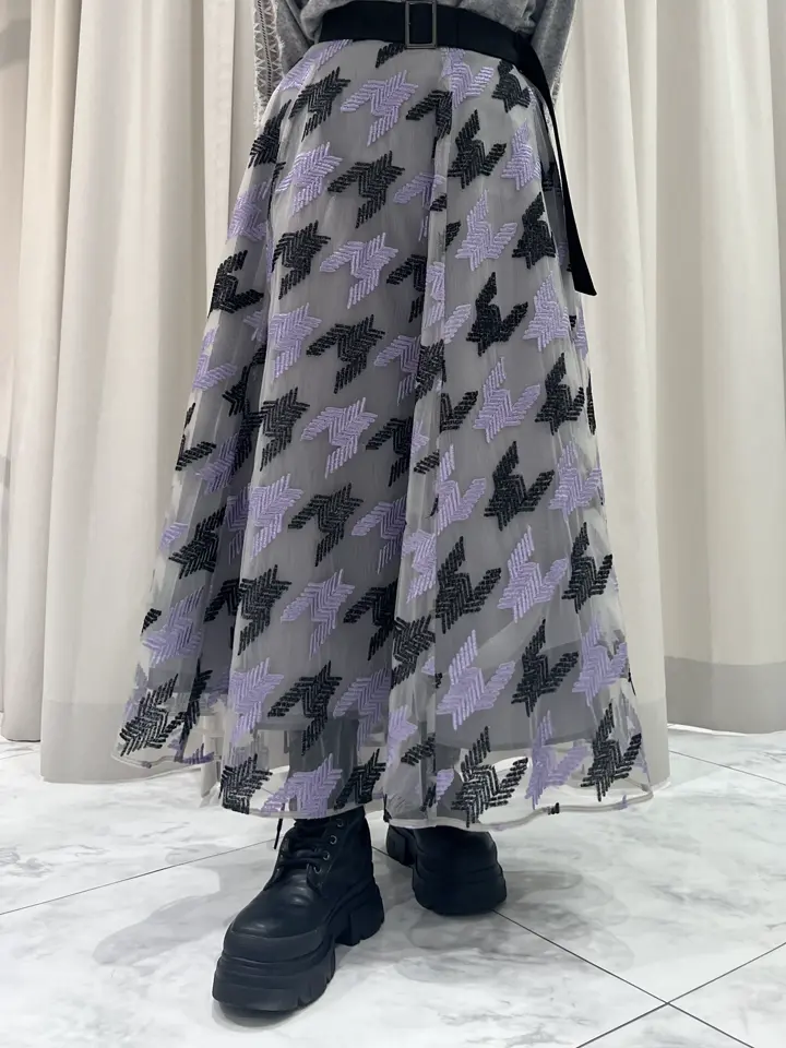 GRACE CONTINENTAL 赤坂 梨来 コーディネート画像