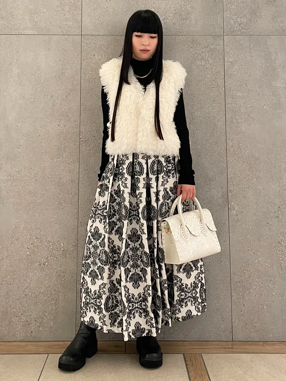 GRACE CONTINENTAL anri コーディネート画像