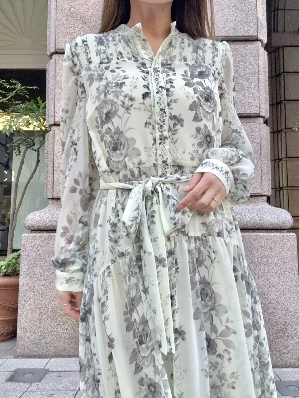 GRACE CONTINENTAL yukimi yonee コーディネート画像