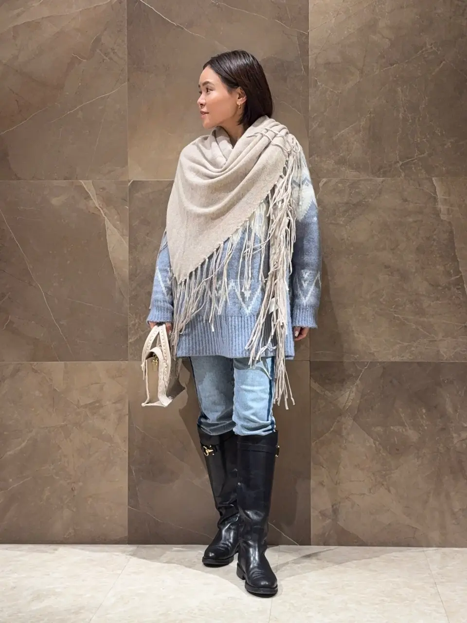  穐山　香織 コーディネート画像