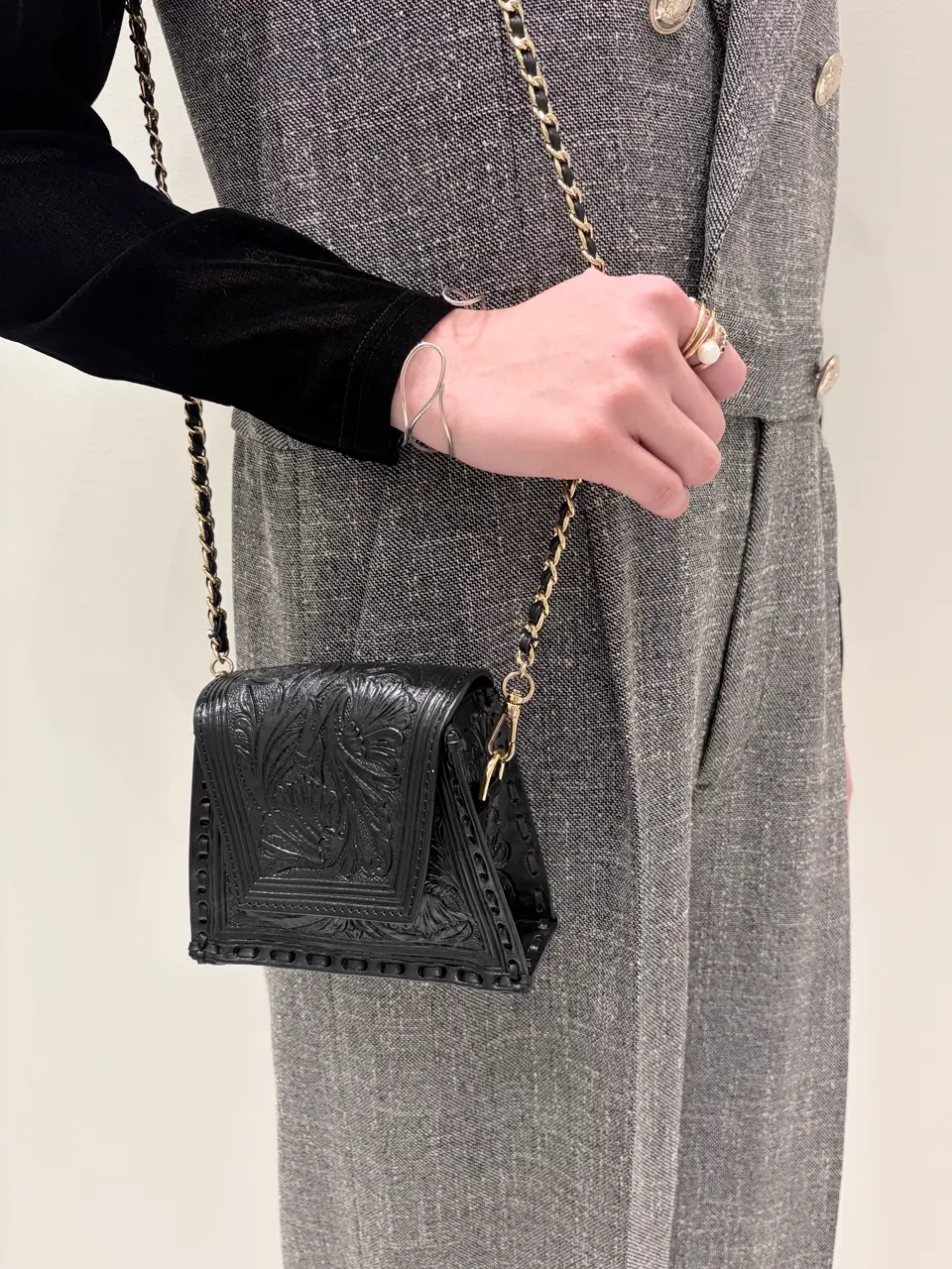 GRACE CONTINENTAL Hotei コーディネート画像