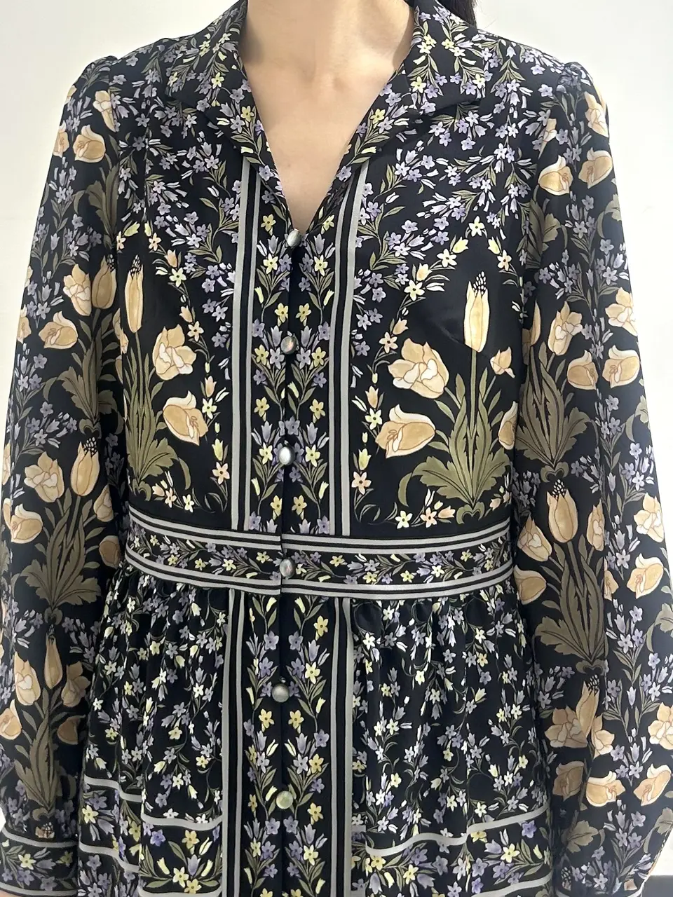 GRACE CONTINENTAL 狩野　珠季 コーディネート画像