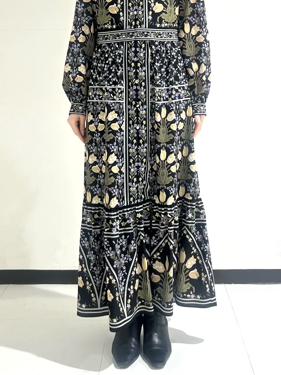 GRACE CONTINENTAL 狩野　珠季 コーディネート画像