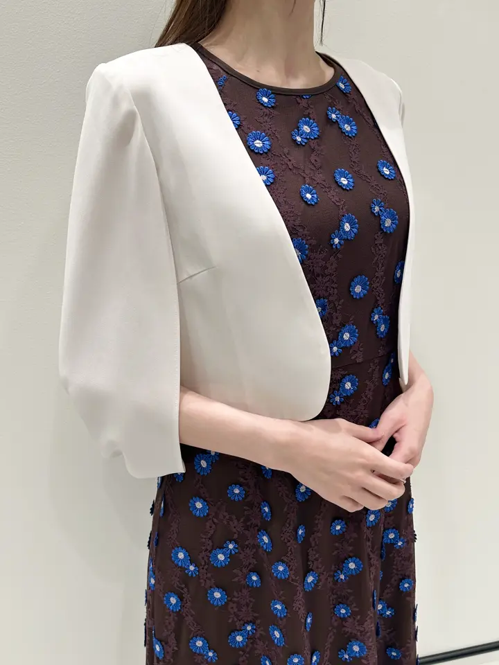 GRACE CONTINENTAL Wakazono コーディネート画像