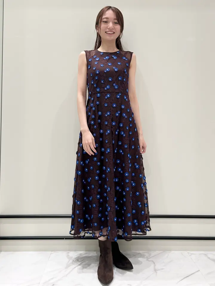 GRACE CONTINENTAL Wakazono コーディネート画像