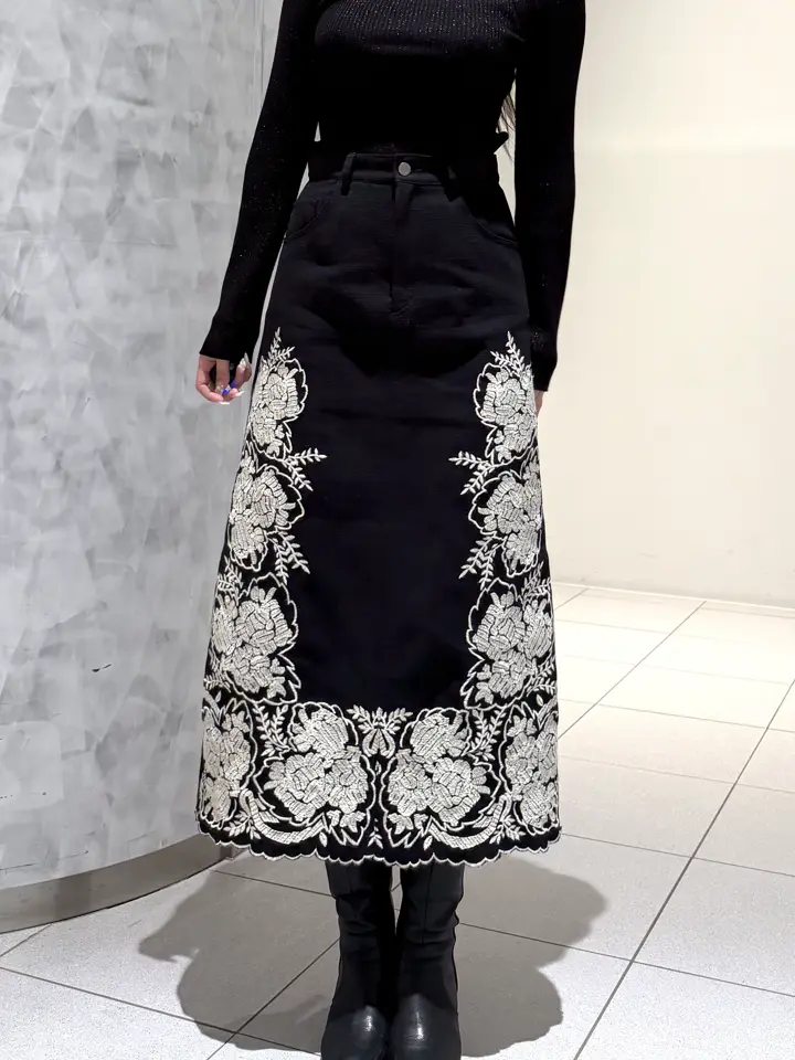 GRACE CONTINENTAL 桃子 コーディネート画像