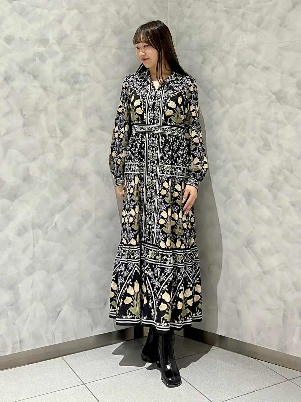 GRACE CONTINENTAL 根本　紗良 コーディネート画像