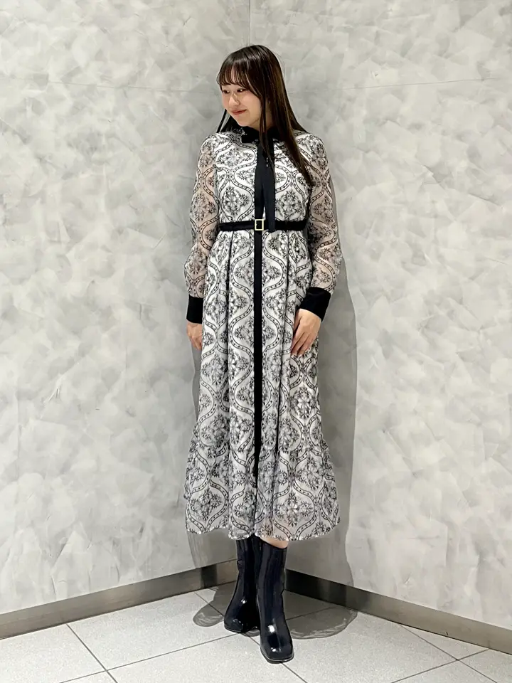 GRACE CONTINENTAL 根本　紗良 コーディネート画像