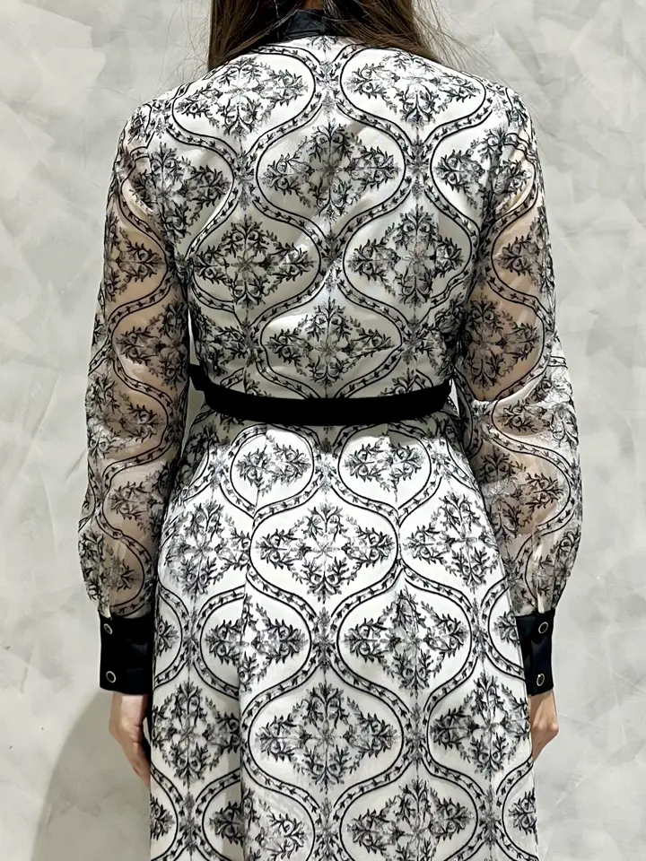 GRACE CONTINENTAL 根本　紗良 コーディネート画像