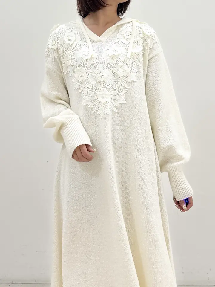 GRACE CONTINENTAL MORITA AI コーディネート画像