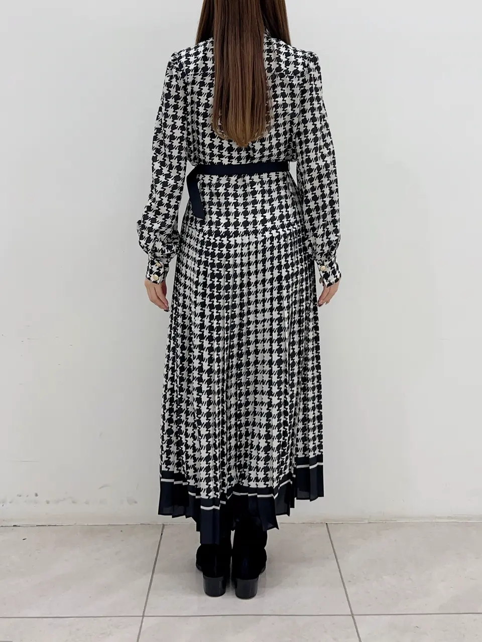 GRACE CONTINENTAL Miu Akamatsu コーディネート画像