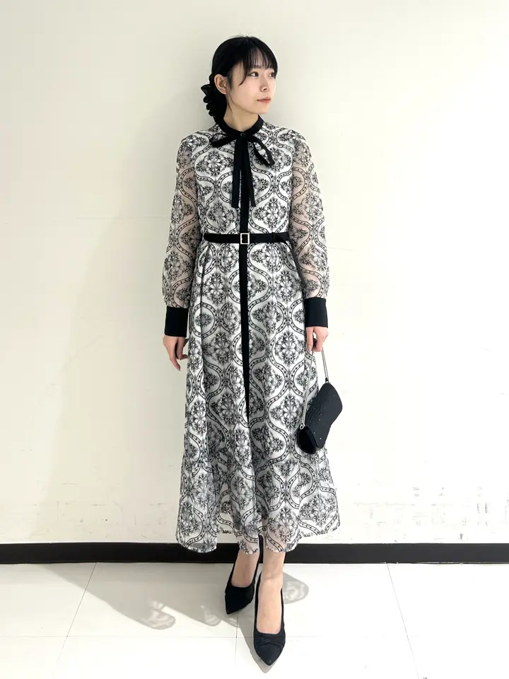 GRACE CONTINENTAL 狩野　珠季 コーディネート画像