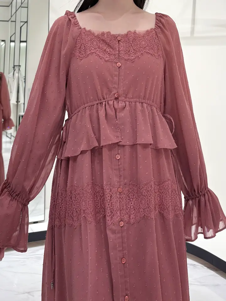 GRACE CONTINENTAL 平野 裕華 コーディネート画像