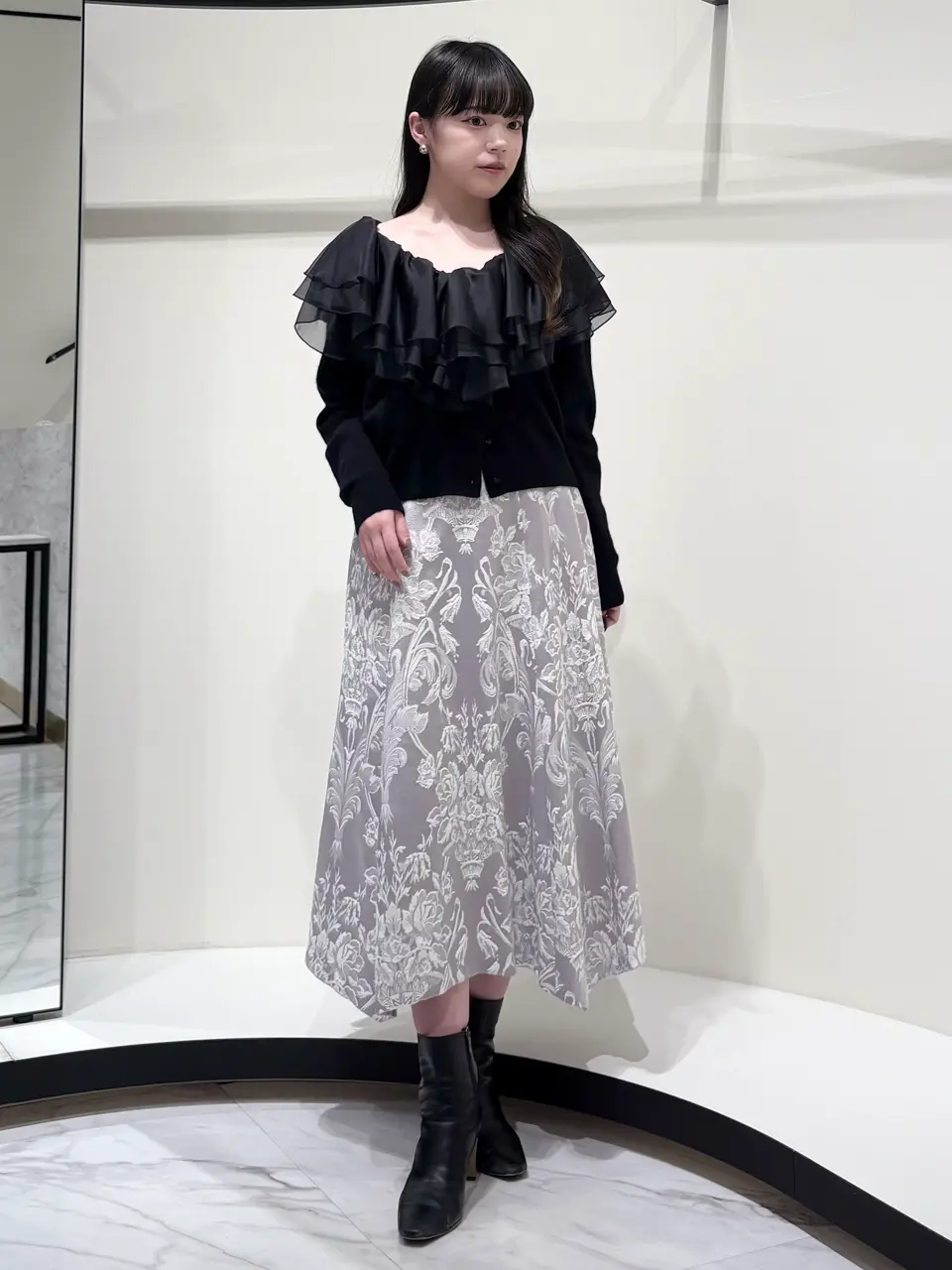 GRACE CONTINENTAL 平野 裕華 コーディネート画像