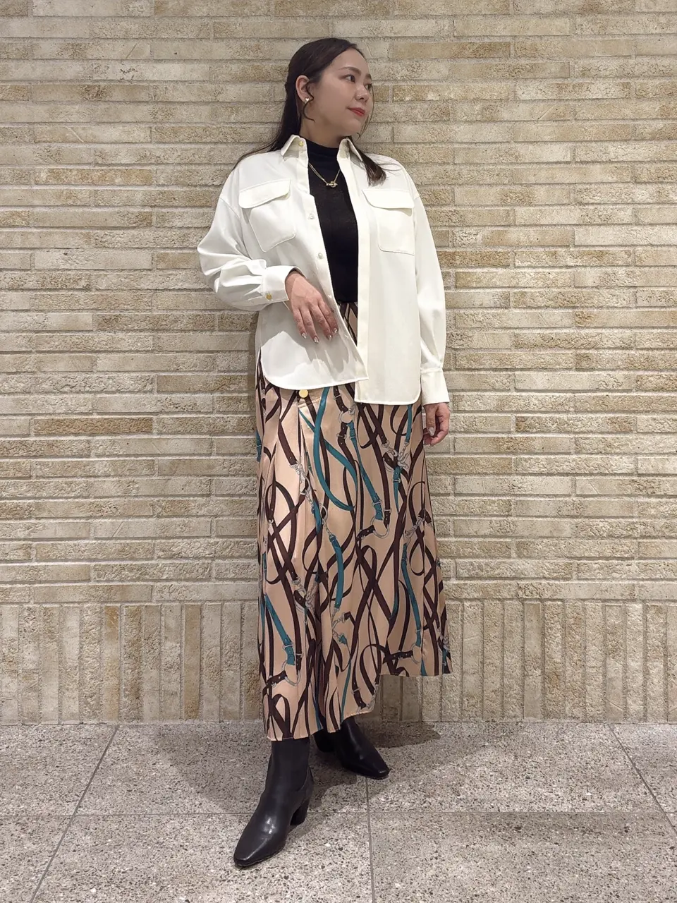  泉　敦子 コーディネート画像