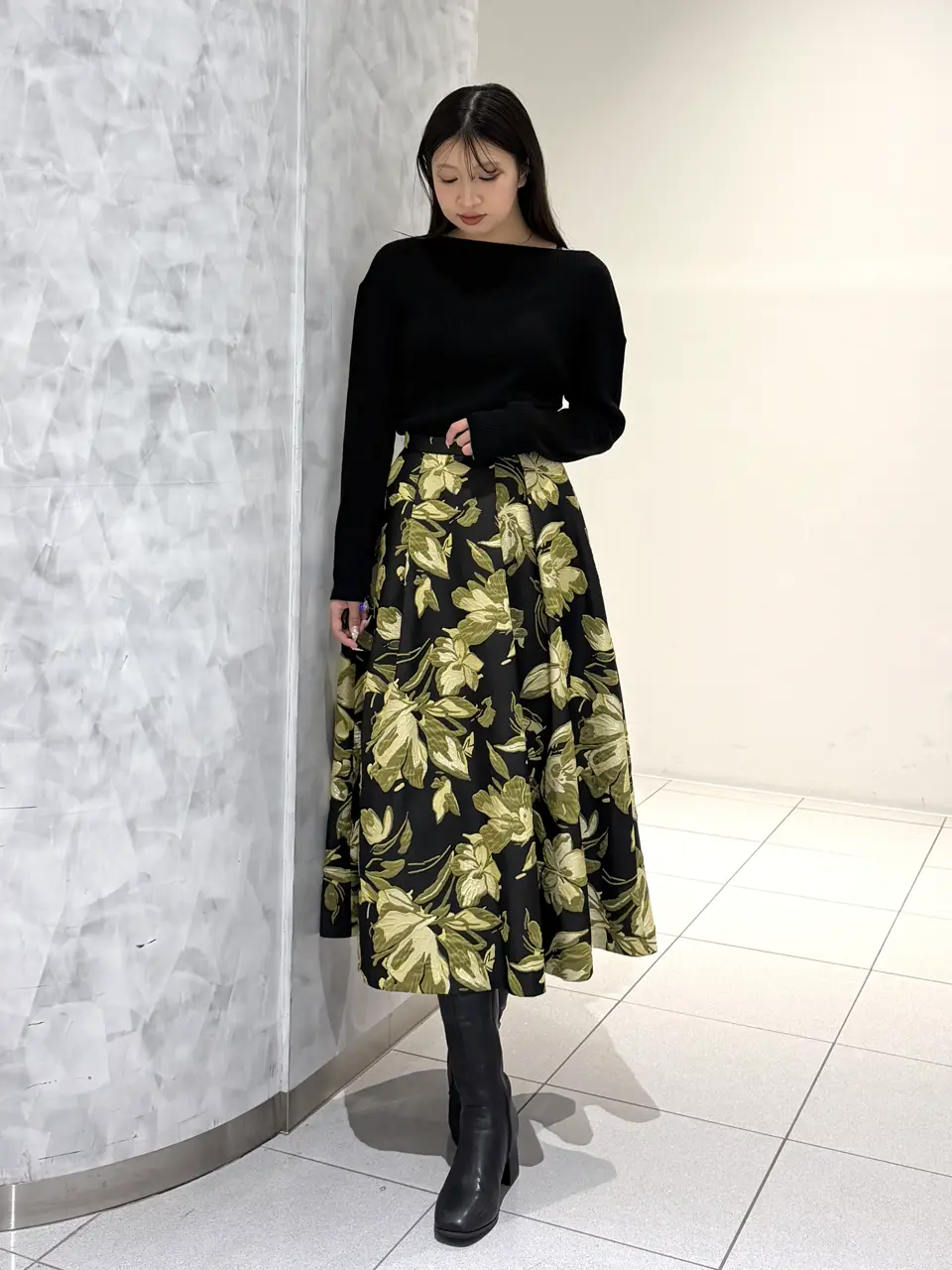 GRACE CONTINENTAL 桃子 コーディネート画像