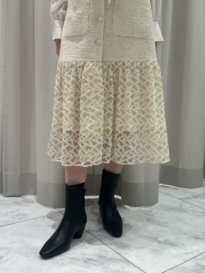 GRACE CONTINENTAL 赤坂 梨来 コーディネート画像