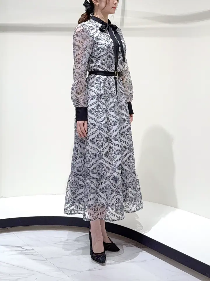 GRACE CONTINENTAL Suzuka コーディネート画像