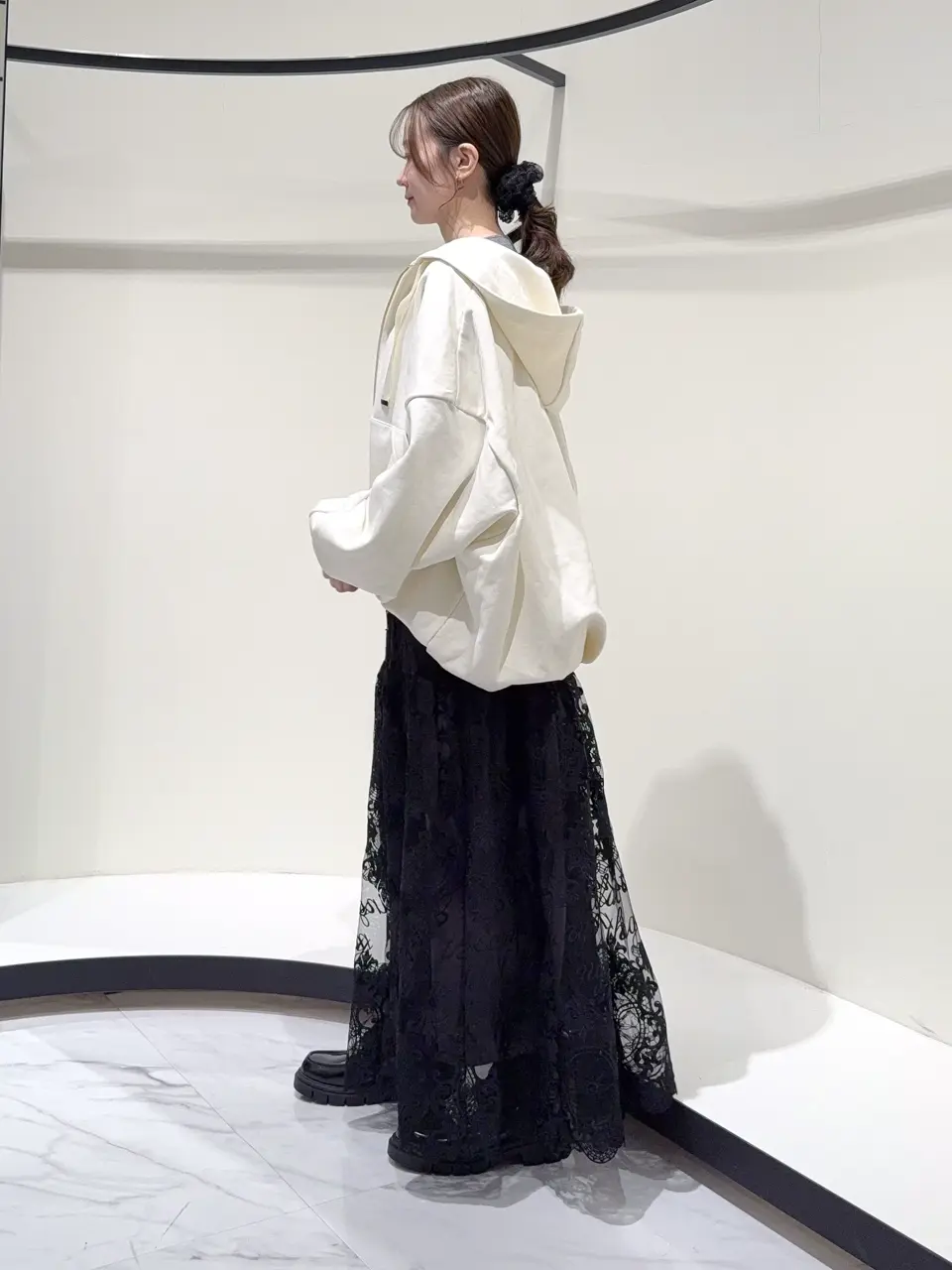 GRACE CONTINENTAL Suzuka コーディネート画像