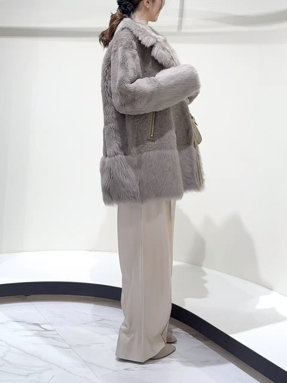 GRACE CONTINENTAL Suzuka コーディネート画像