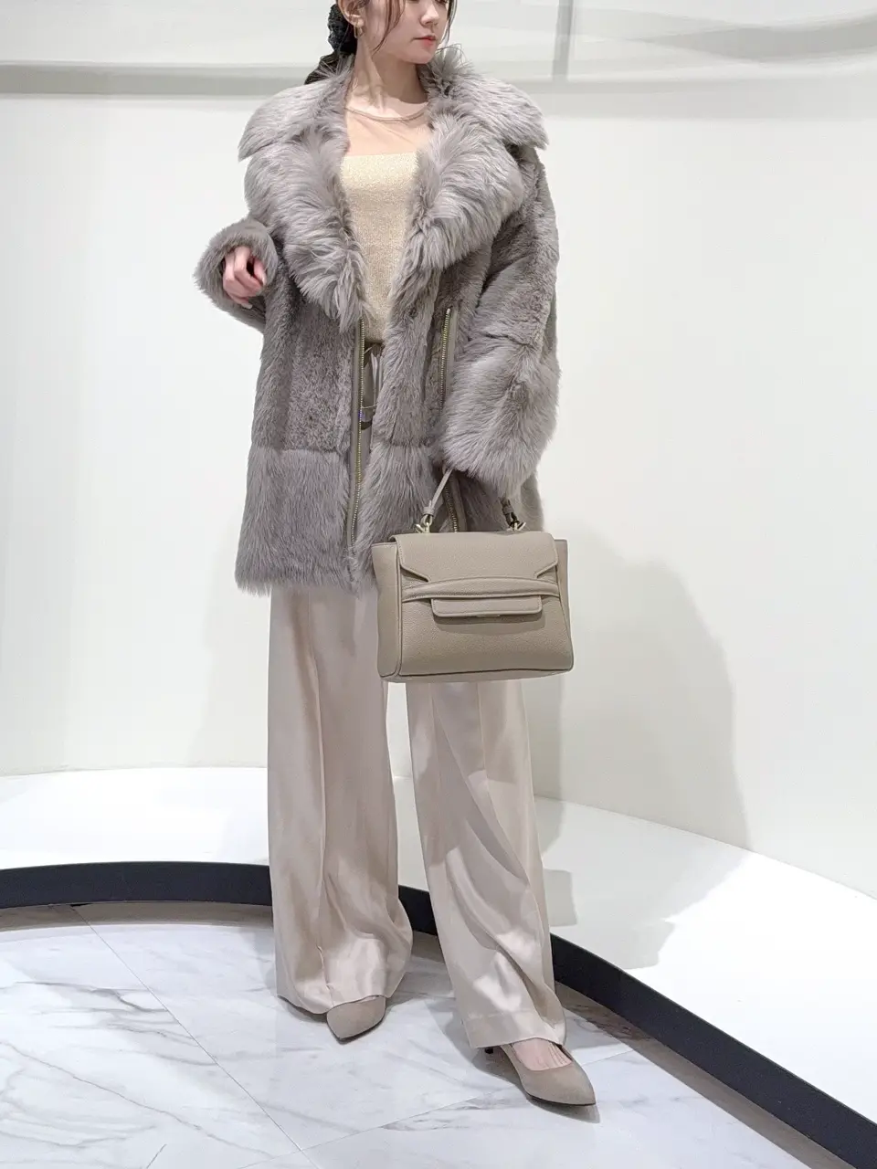 GRACE CONTINENTAL Suzuka コーディネート画像