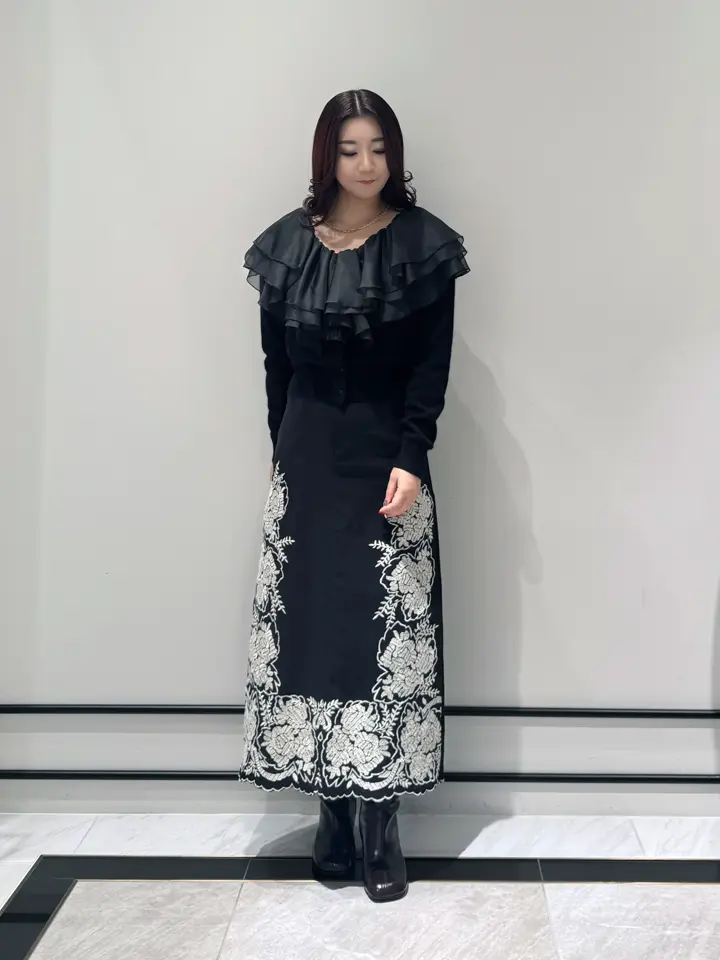 GRACE CONTINENTAL MOMOKO コーディネート画像