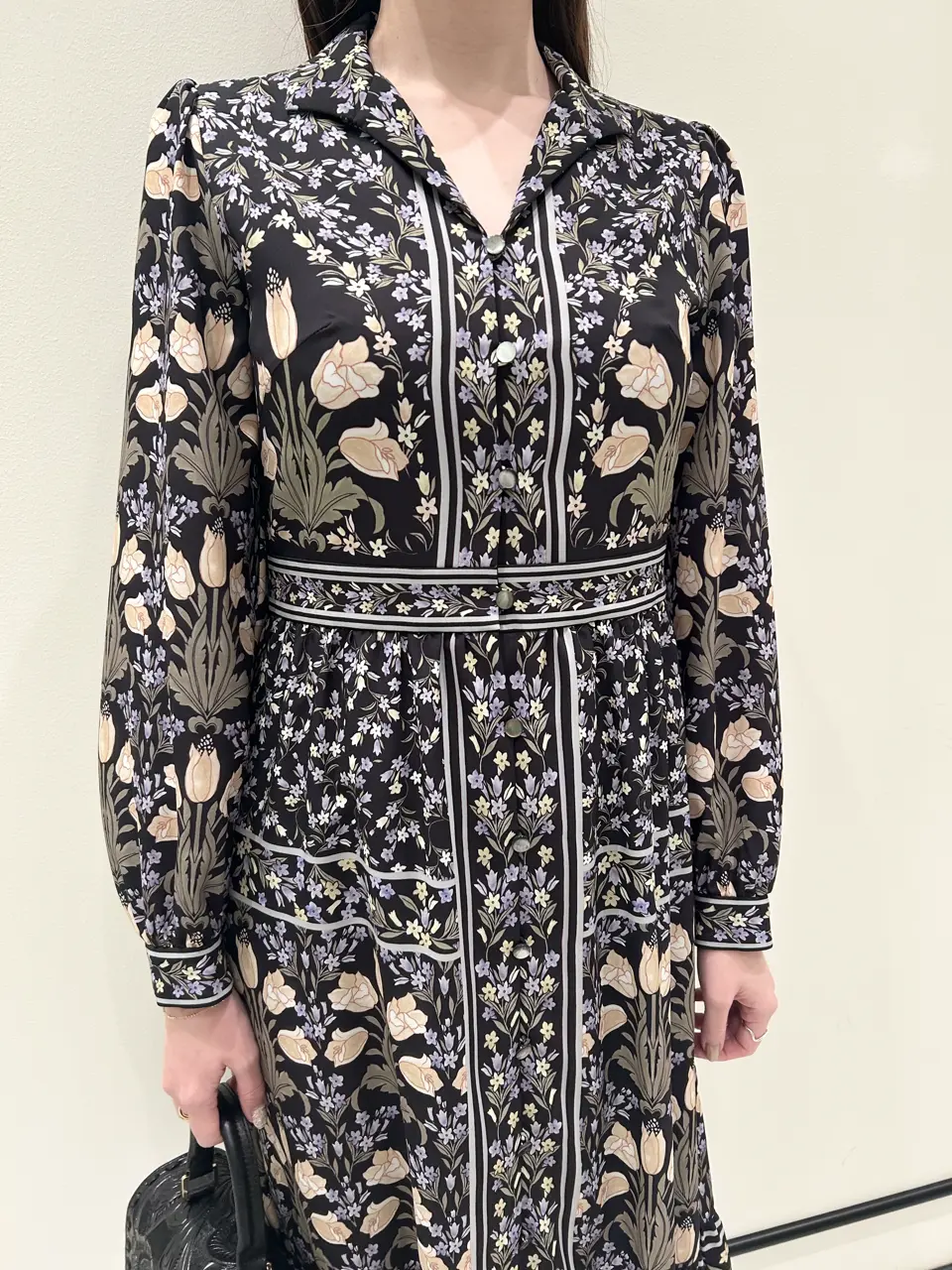 GRACE CONTINENTAL Taura コーディネート画像