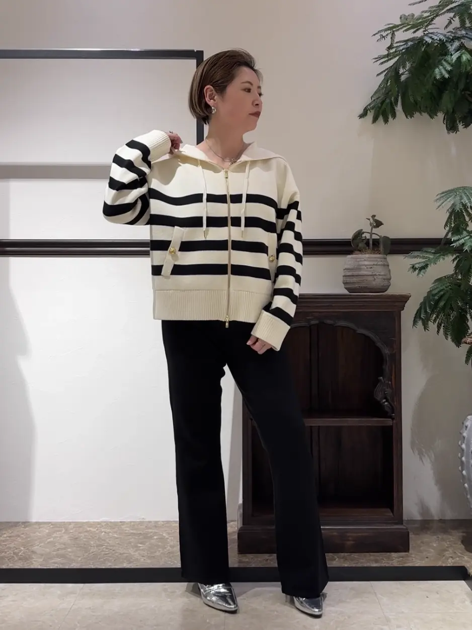  N.YURI コーディネート画像