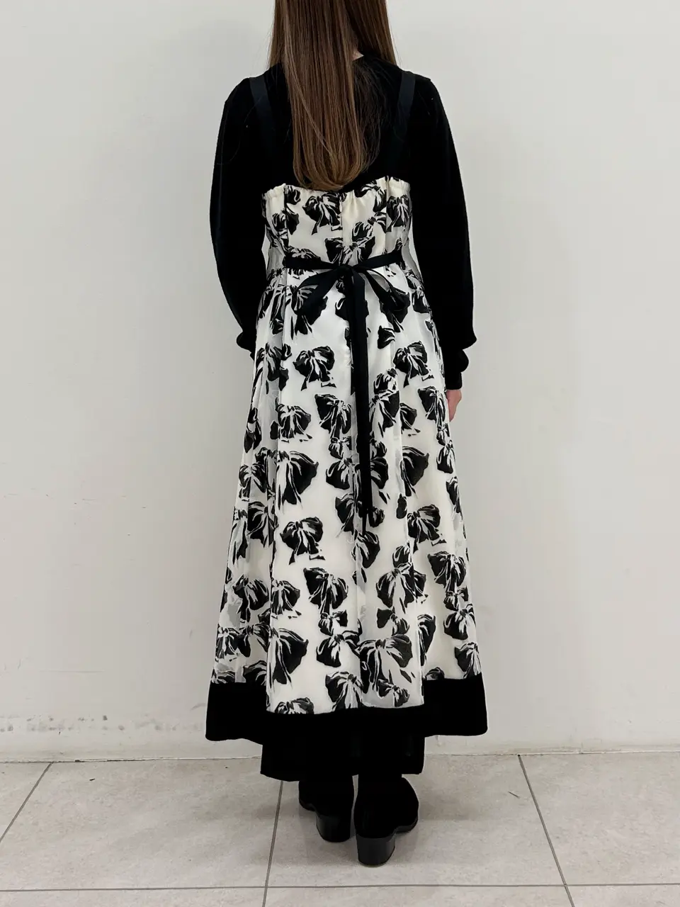 GRACE CONTINENTAL Miu Akamatsu コーディネート画像