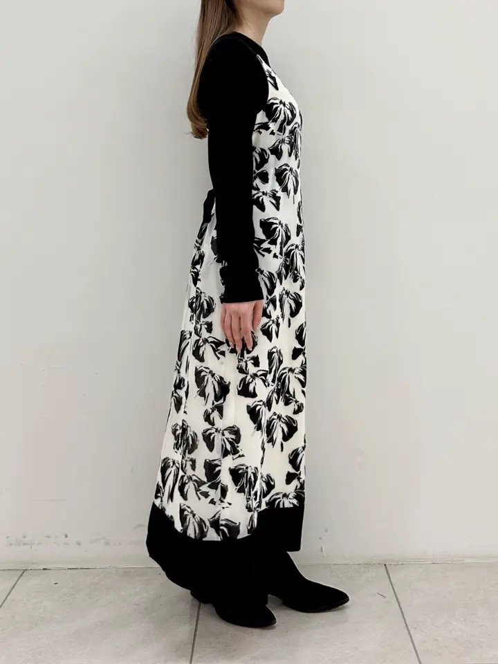 GRACE CONTINENTAL Miu Akamatsu コーディネート画像