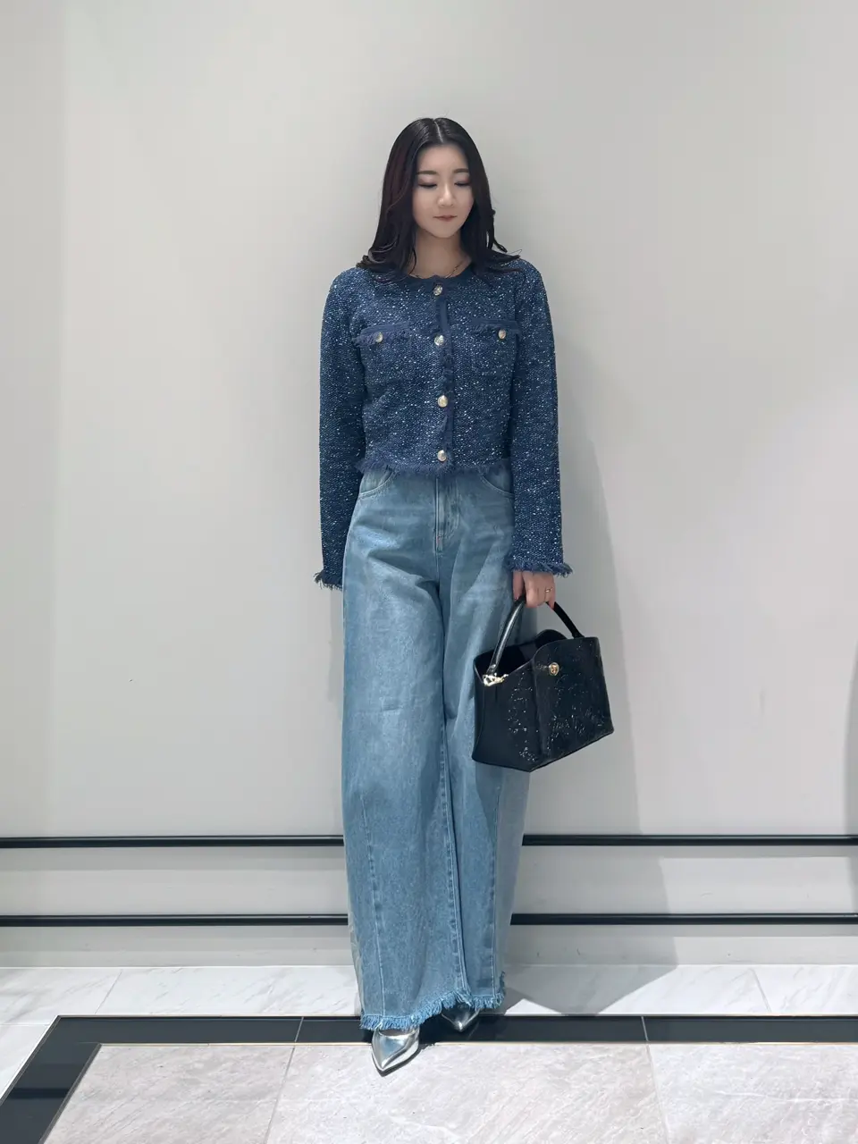  MOMOKO コーディネート画像